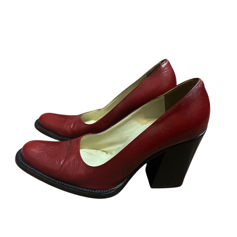 Y2K Miu Miu chunky block heel round toe pump - image 3
